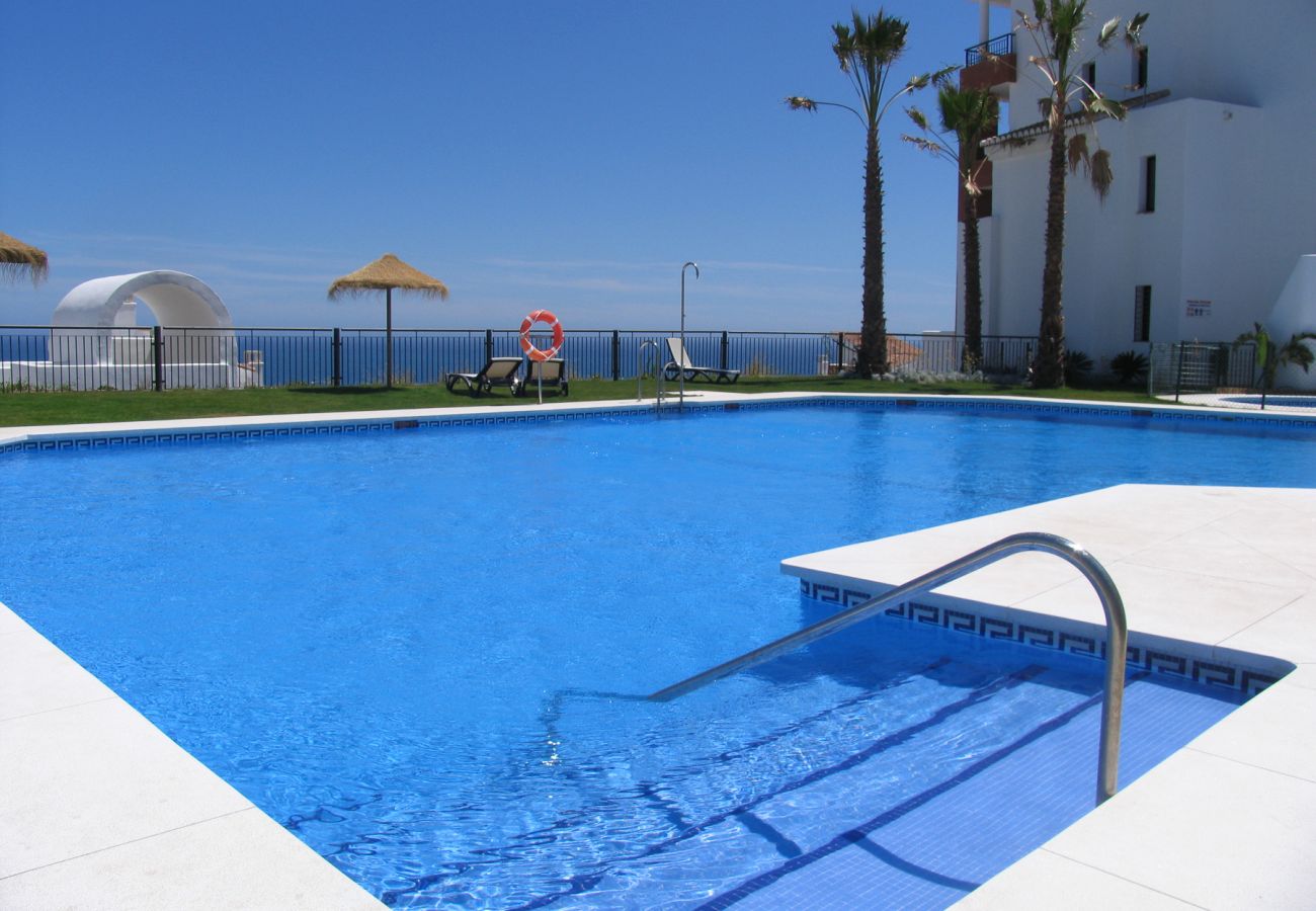 Apartamento en Torrox Costa - Penthouse Calaceite Blanco