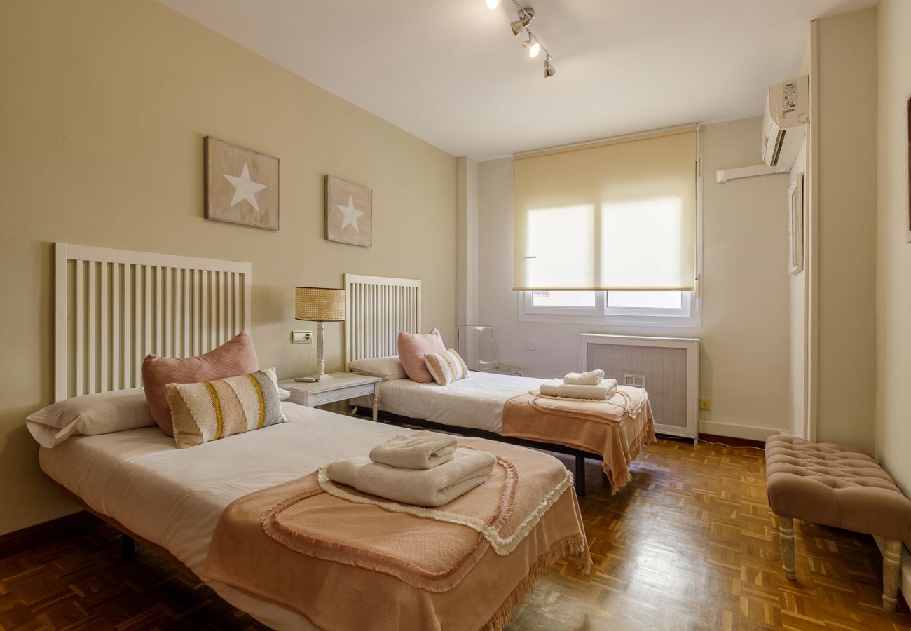 Apartamento en Málaga - Malagueta Reding 8 Three Bedrooms