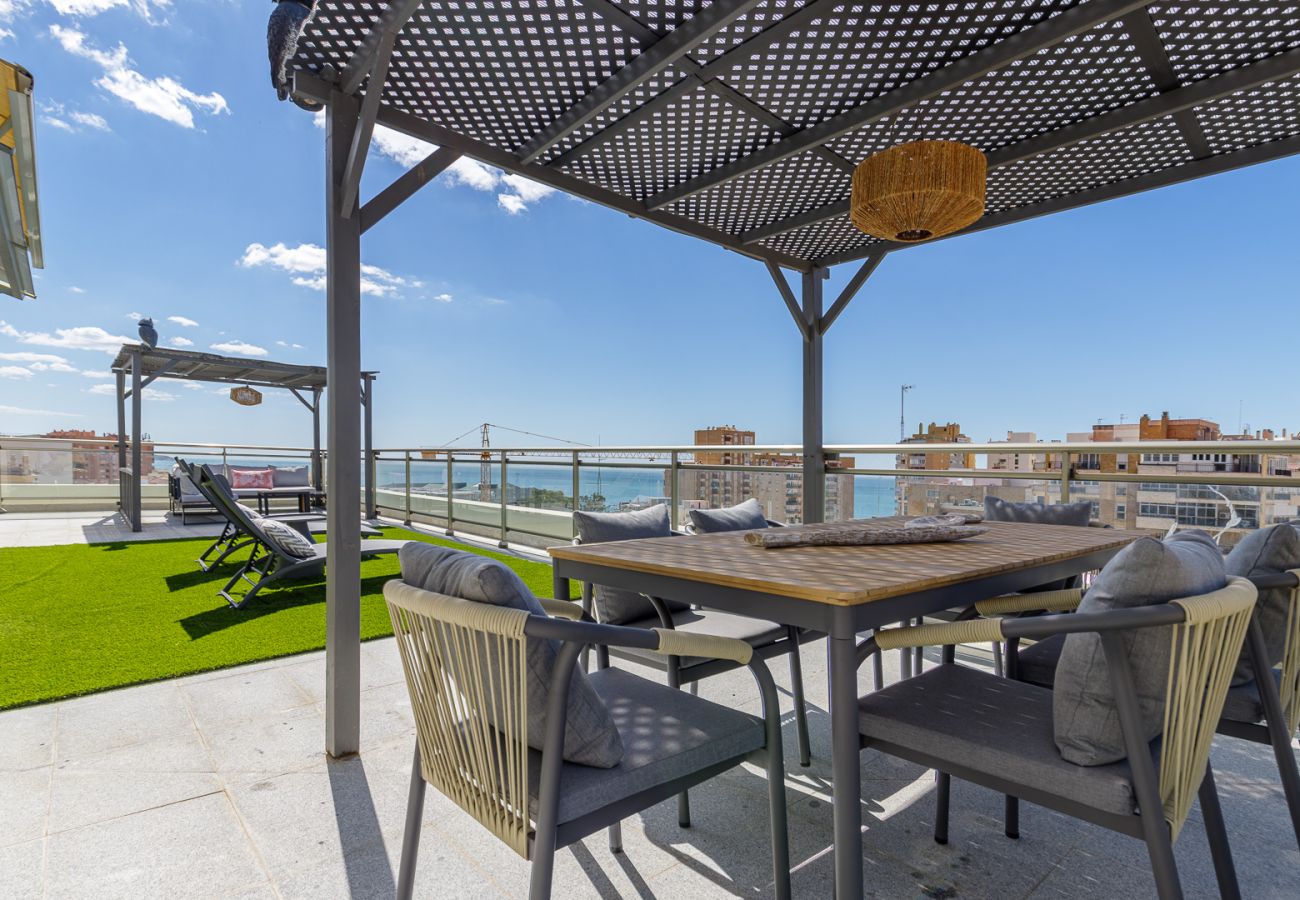 Apartamento en Málaga - Penthouse Malagueta with Sea View