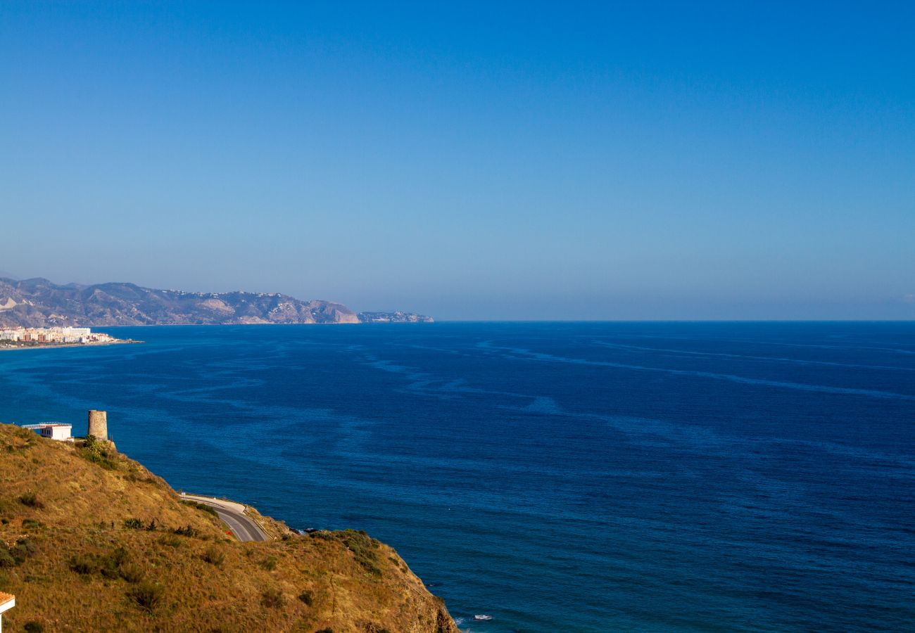 Ferienwohnung in Torrox Costa - Penthouse Calaceite Blanco - near Torrox Costa and Nerja