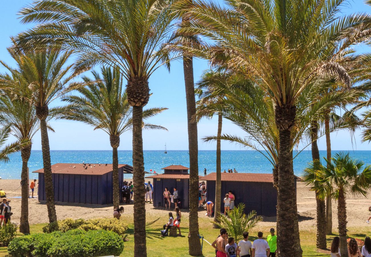 Ferienwohnung in Benalmádena - Puerto Marina - 2 terraces and direct view to the Marina