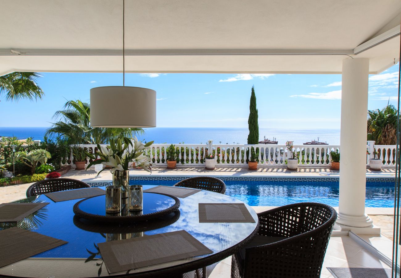 Villa in Mijas - Villa Azalea - Exclusive villa with unique mediterranean view