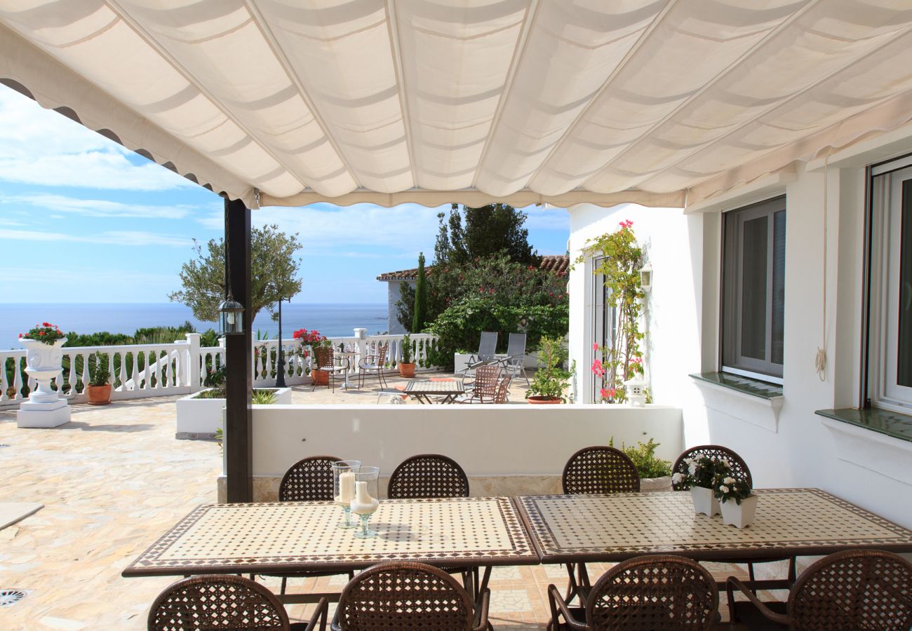 Villa in Mijas - Villa Azalea - Exclusive villa with unique mediterranean view