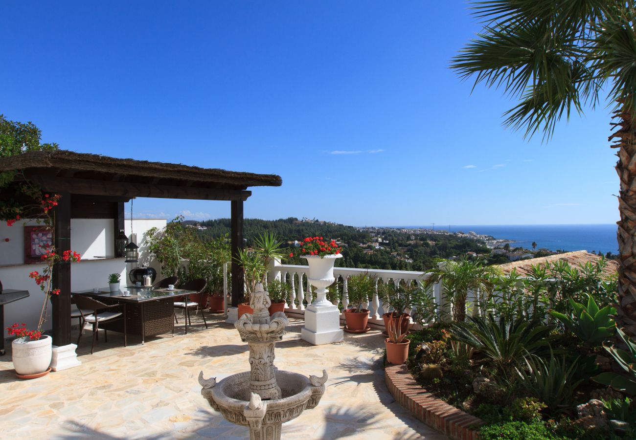 Villa in Mijas - Villa Azalea - Exclusive villa with unique mediterranean view