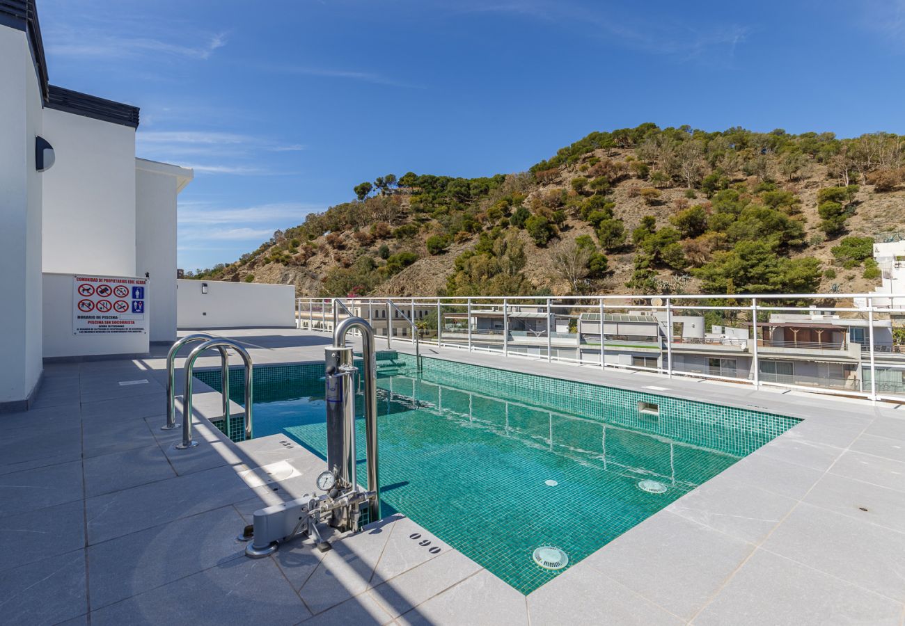 Ferienwohnung in Málaga - Miramar Apartment with Shared Pool