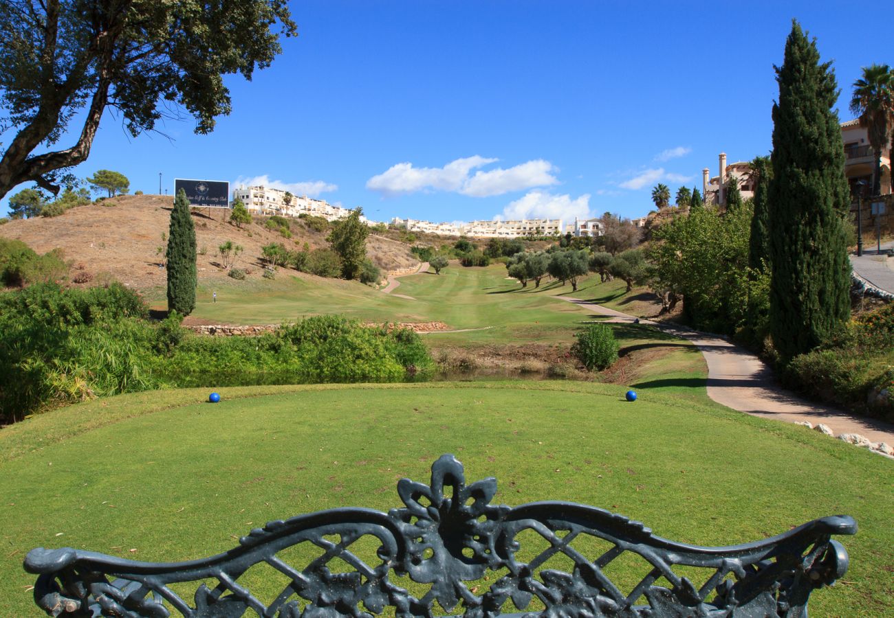 Apartment in Estepona - Golf Hills Marbella - Beautiful decorated incl. lounge terrace