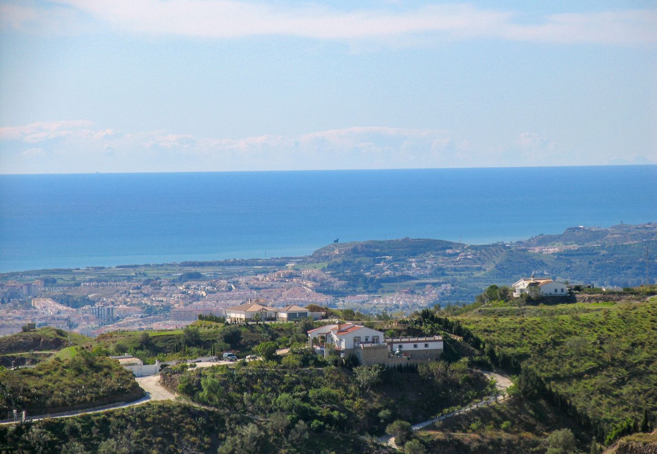 Villa in Algarrobo - Casa Bonita - 4 bedroom Country House in Authentic Andalucia, Malaga